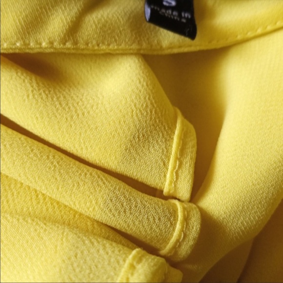 Naked Zebra Yellow Ruffle Racerback top size Small - Picture 2 of 6